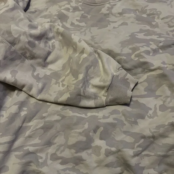 Lululemon white Camouflage Sweatshirt - Picture 5 of 6